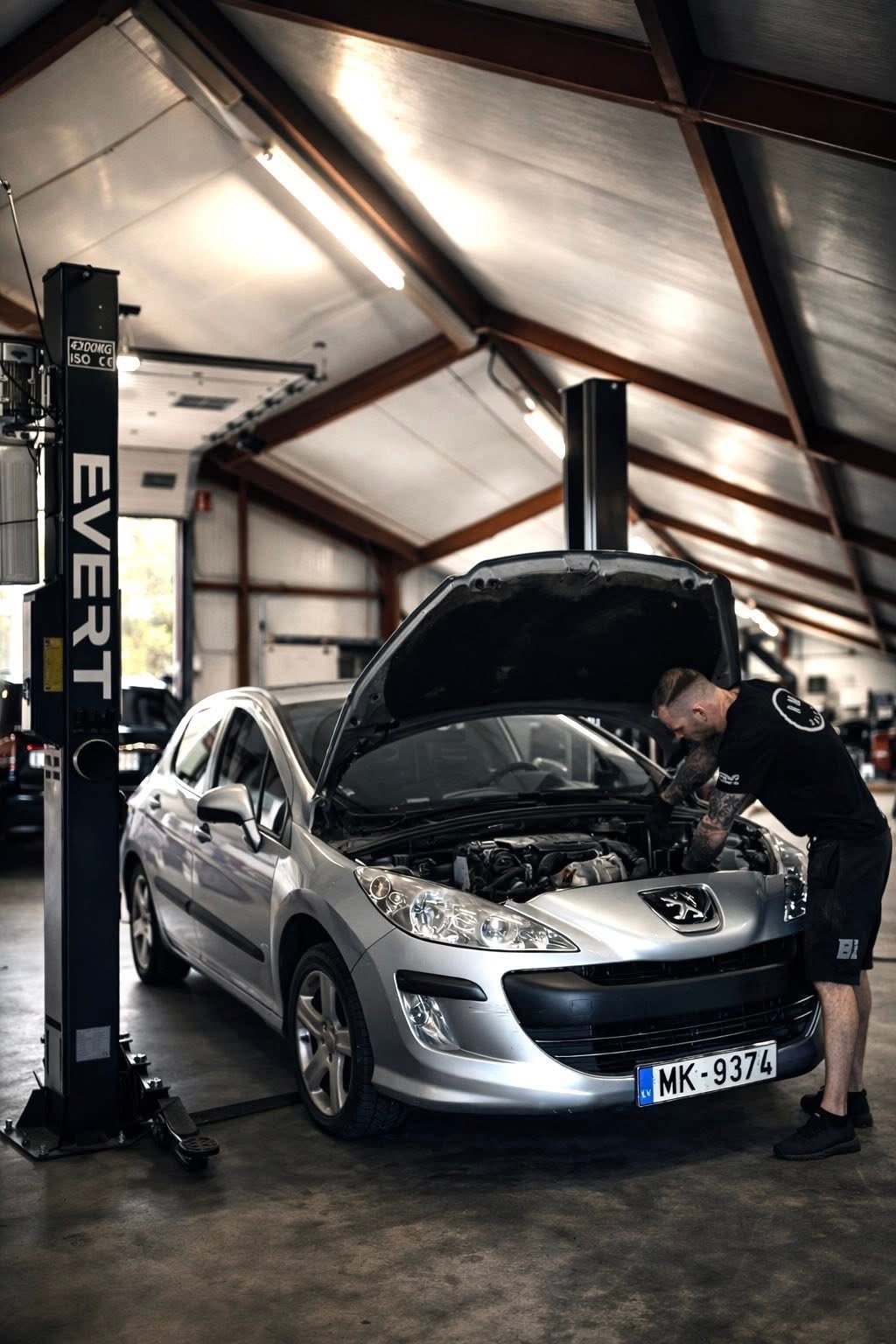 Motora ķēdes maiņa – RM Autoserviss